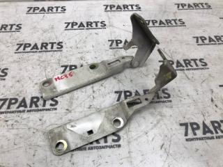 Крепление капота NISSAN LAUREL HC35 654005L300,654015L300 3 ракурс