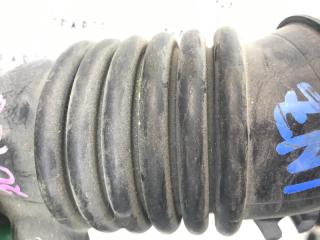 Патрубок воздушн.фильтра TOYOTA RACTIS NCP100 1NZ 17880-21091 3 ракурс