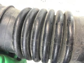 Патрубок воздушн.фильтра TOYOTA RACTIS NCP100 1NZ 17880-21091 3 ракурс