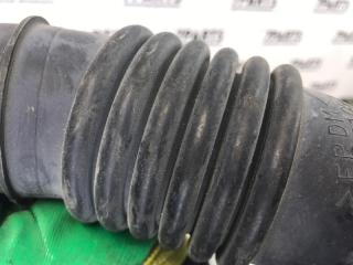 Патрубок воздушн.фильтра TOYOTA RACTIS NCP100 1NZFE 17880-21091 3 ракурс
