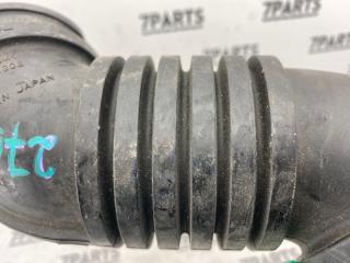 Патрубок воздушн.фильтра SUBARU LEGACY BP5 EJ20 A13AG02 3 ракурс