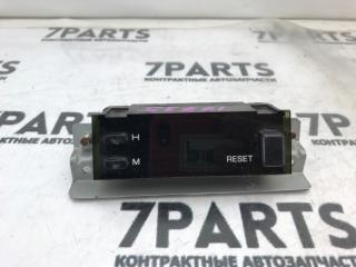 Часы NISSAN ELGRAND