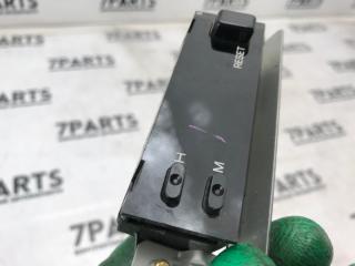 Часы NISSAN ELGRAND ALE50 25820VE000 3 ракурс