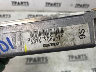 Блок efi HONDA FIT GD1 L13A 37820-PWA-952 4 ракурс