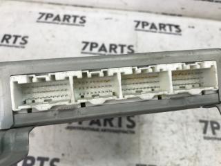 Блок efi MAZDA MPV LW3W L3 L3D618881 3 ракурс