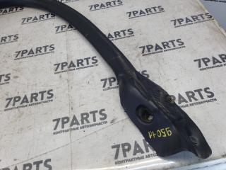 Уплотнительная резинка левая NISSAN LAUREL GC35 RB25DET 768615L320 5 ракурс