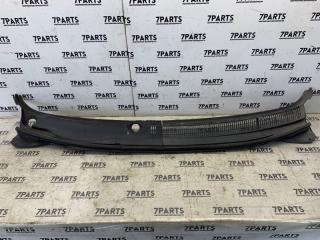 Запчасть решетка под лобовое стекло TOYOTA VOLTZ