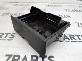 Пепельница TOYOTA HIACE KZH100 74101-22020 2 ракурс