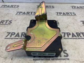 Блок управления NISSAN AVENIR VSW10 1106974N01 2 ракурс