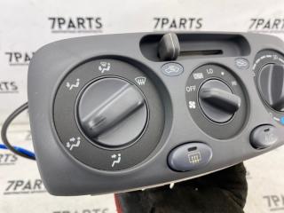 Климат-контроль TOYOTA RAUM EXZ15 5EFE 2 ракурс Климат-контроль TOYOTA RAUM EXZ15 5EFE 2 ракурс