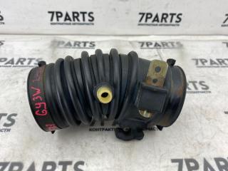 Патрубок воздушн.фильтра MAZDA ATENZA GY3W L3VE L81313221 1 ракурс