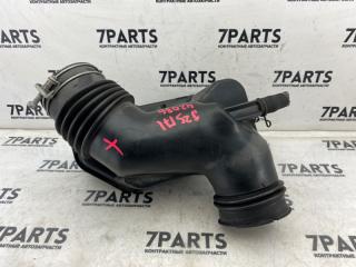 Патрубок воздушн.фильтра TOYOTA CROWN JZS171 1JZGE 17893-46150 1 ракурс Патрубок воздушн.фильтра TOYOTA CROWN JZS171 1JZGE 17893-46150 1 ракурс