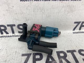 Вакуумный клапан TOYOTA STARLET EP95 4EFE 90910-12151 2 ракурс