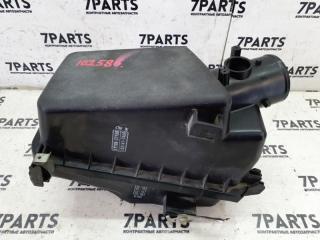 Корпус воздушного фильтра TOYOTA ISIS ZGM11 3ZRFAE 17700-37270 1 ракурс Корпус воздушного фильтра TOYOTA ISIS ZGM11 3ZRFAE 17700-37270 1 ракурс