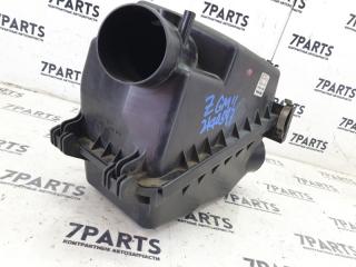 Корпус воздушного фильтра TOYOTA ISIS ZGM11 3ZRFAE 17700-37270 5 ракурс Корпус воздушного фильтра TOYOTA ISIS ZGM11 3ZRFAE 17700-37270 5 ракурс