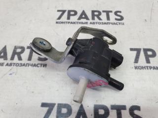 Вакуумный клапан TOYOTA ISIS 2010