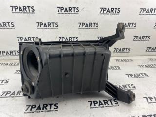 Корпус воздушного фильтра SUBARU LEGACY BG5 EJ20DDACHE 46053AC080 4 ракурс