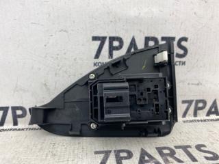 Блок упр. стеклоподьемниками левый задний HONDA STREAM RN6 R18A 2 ракурс