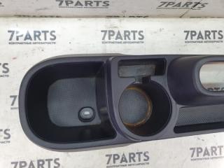 Бардачок между сиденьями TOYOTA VITZ KSP130 1KRFE 3 ракурс