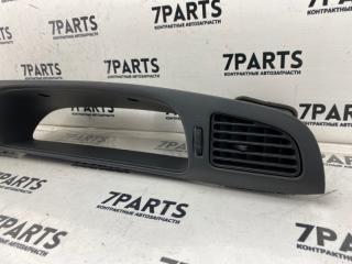 Консоль магнитофона NISSAN LIBERTY RM12 QR20DE 68240WF710 4 ракурс