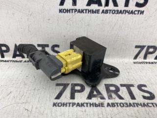Датчик airbag левый TOYOTA MARK II GX100 1GFE 89174-22010 3 ракурс