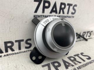 Кнопка 4wd MITSUBISHI OUTLANDER CW5W 4B12 8604A008 2 ракурс
