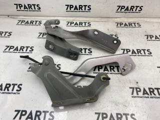 Крепление капота NISSAN MARCH K13 HR12DE 2 ракурс