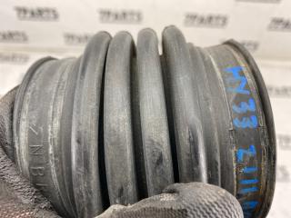 Патрубок воздушн.фильтра NISSAN GLORIA HY33 VQ30DET 165774P200 3 ракурс