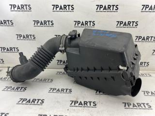 Корпус воздушного фильтра TOYOTA ISIS ZGM11 3ZRFAE 17700-37270 1 ракурс Корпус воздушного фильтра TOYOTA ISIS ZGM11 3ZRFAE 17700-37270 1 ракурс