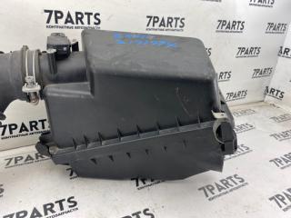 Корпус воздушного фильтра TOYOTA ISIS ZGM11 3ZRFAE 17700-37270 2 ракурс Корпус воздушного фильтра TOYOTA ISIS ZGM11 3ZRFAE 17700-37270 2 ракурс