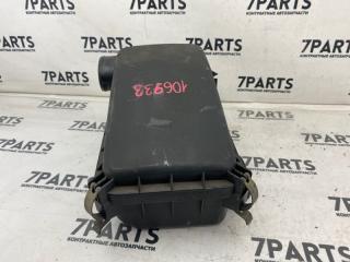 Корпус воздушного фильтра SUZUKI WAGON R SOLIO MA64S K10A 2 ракурс