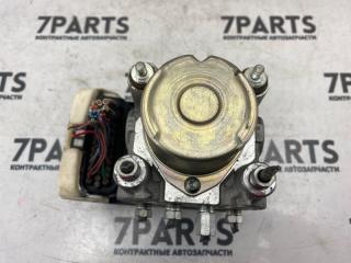 Блок abs TOYOTA ISIS ZGM11 3ZRFAE 44050-44230,44050-44231 5 ракурс