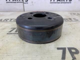 Шкив помпы TOYOTA IPSUM ACM21 2AZFE 16173-28020 3 ракурс