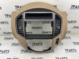 Консоль магнитофона NISSAN LAFESTA B30 MR20DE ---- 2 ракурс