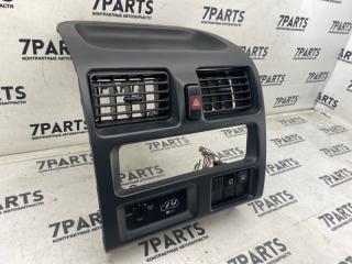 Консоль магнитофона MAZDA MPV LVEW JEE LB8264270C-09 3 ракурс