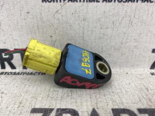 Датчик airbag правый передний TOYOTA CAMRY ACV40 2AZFE 89173-33070 2 ракурс