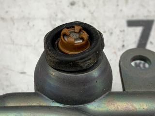 Топливная рейка SUBARU IMPREZA GH8 EJ20XHP1ME 17522AA970 3 ракурс