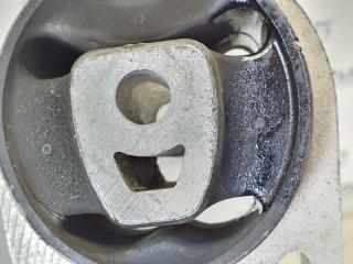Подушка двигателя задняя MAZDA VERISA DC5W ZYVE D35439040A 3 ракурс