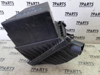 Корпус воздушного фильтра NISSAN SERENA PC24 SR20DE 2 ракурс