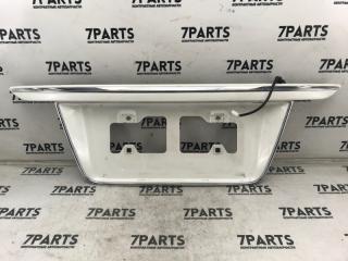Рамка для номера TOYOTA CROWN GRS180 4GRFSE 2 ракурс Рамка для номера TOYOTA CROWN GRS180 4GRFSE 2 ракурс