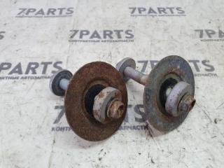 Болт задний TOYOTA CAMRY 2009