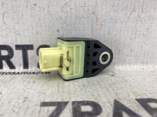 Датчик airbag TOYOTA CAMRY ACV40 2AZFE 89831-33030 2 ракурс