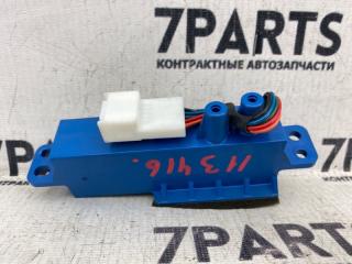 Блок управления TOYOTA CAMRY ACV40 2AZFE 88051-22010 3 ракурс Блок управления TOYOTA CAMRY ACV40 2AZFE 88051-22010 3 ракурс
