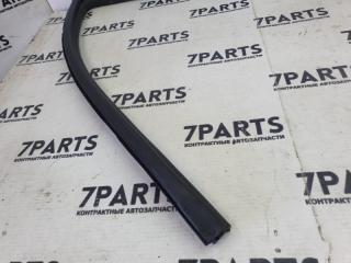 Уплотнение дверное правое переднее MITSUBISHI PAJERO V65W 6G74 MR437150 3 ракурс