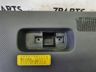 Бардачок MITSUBISHI PAJERO V65W 6G74 2 ракурс