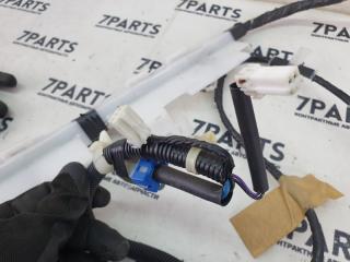Коса салона правая MITSUBISHI PAJERO V65W 6G74 MR490212 5 ракурс