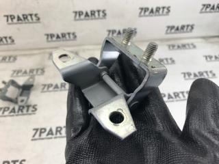 Петли 5-й двери MAZDA PREMACY CWEFW LF 3 ракурс