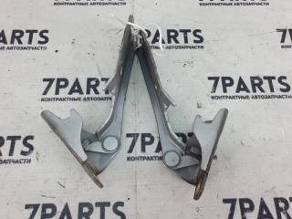 Крепление капота MITSUBISHI PAJERO V65W 6G74 3 ракурс