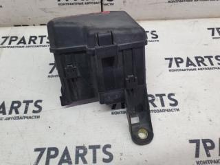 Блок предохранителей TOYOTA ARISTO JZS160 2JZGE 3 ракурс
