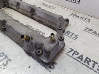 Клапанная крышка правая MITSUBISHI PAJERO V65W 6G74 MD349835 4 ракурс Клапанная крышка правая MITSUBISHI PAJERO V65W 6G74 MD349835 4 ракурс